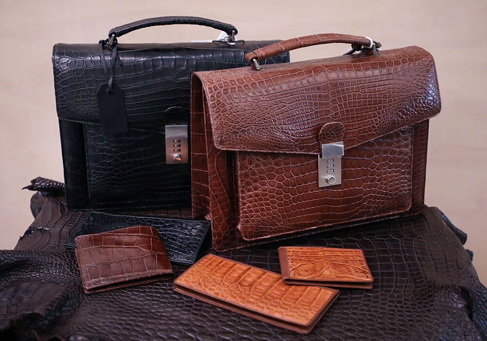 CROCODILE LEATHER PRODUCTS